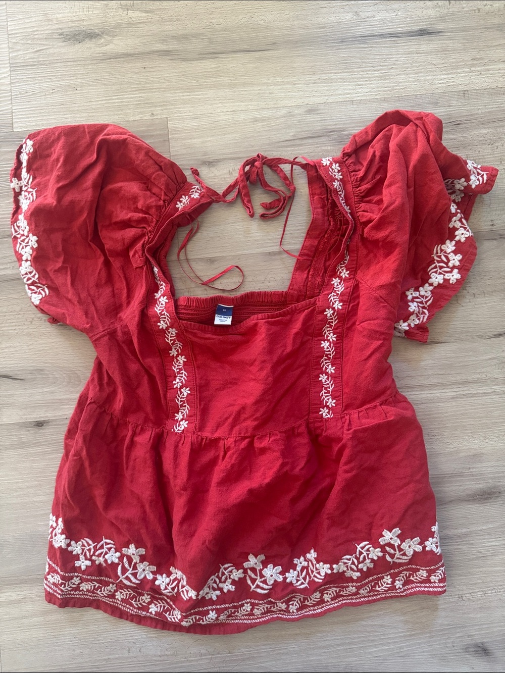 Old Navy Red Puff Sleeve Embroidered Tie-Back Blouse